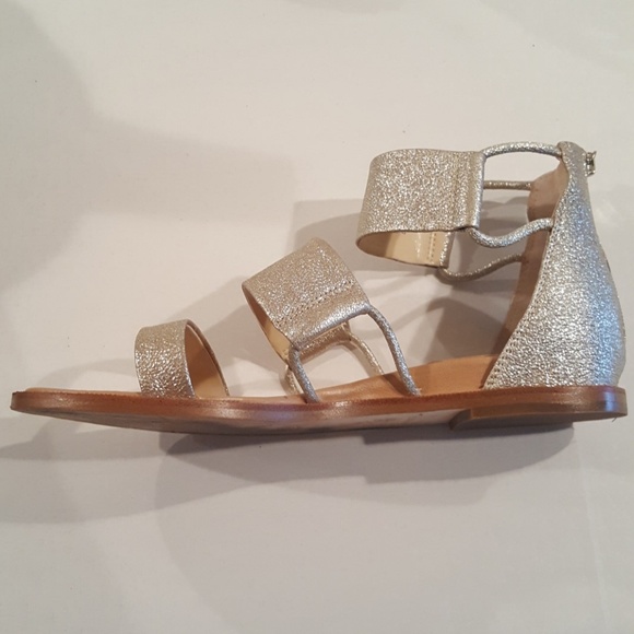 Silver/Gold Sandals - Picture 5 of 7